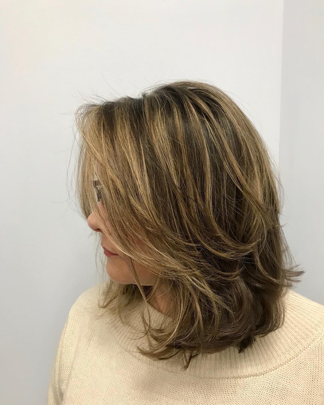 Layered Medium Cut with Subtle Highlights