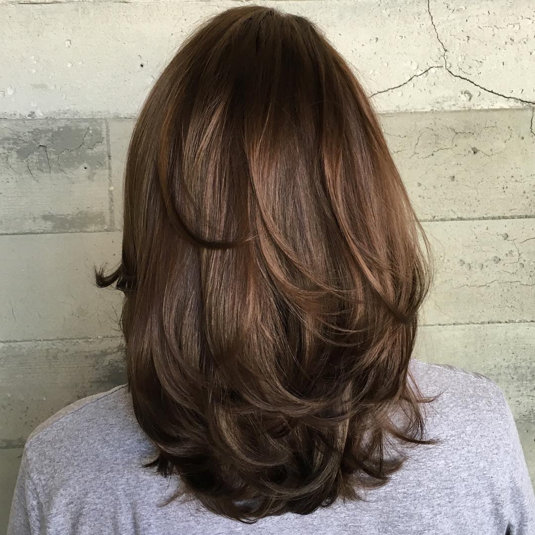 Subtle Layered Cut with Natural Movement
