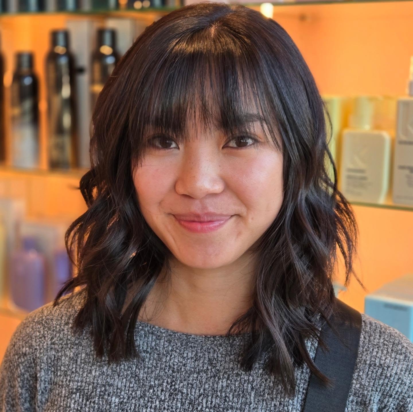 Chic Soft Bangs with Loose Waves