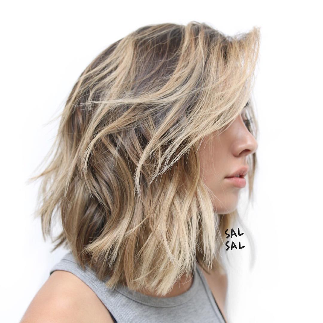 Effortless Textured Lob with Bright Balayage