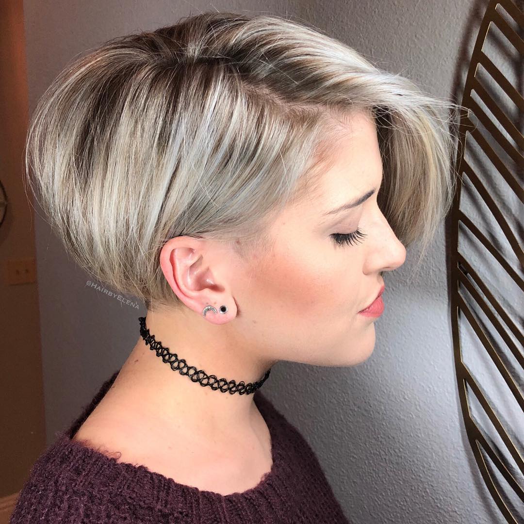 Modern Textured Pixie with Soft Blonde Highlights