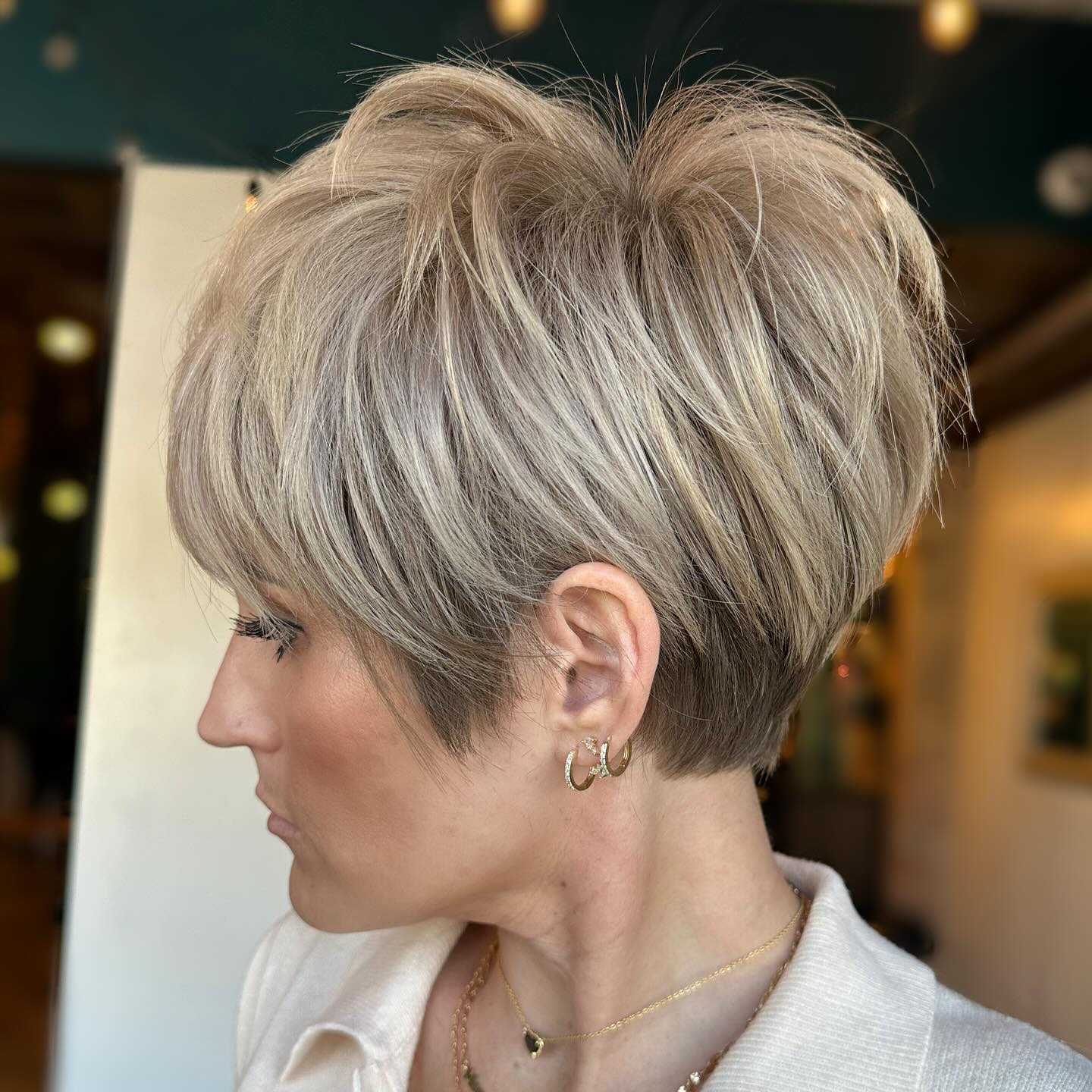 Chic Textured Short Pixie Cut