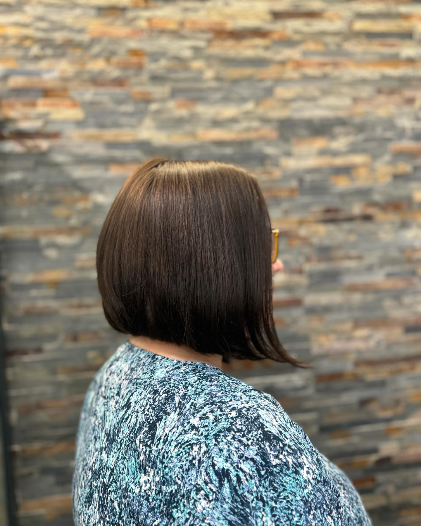 Sleek Stacked Bob with Subtle Side Sweep