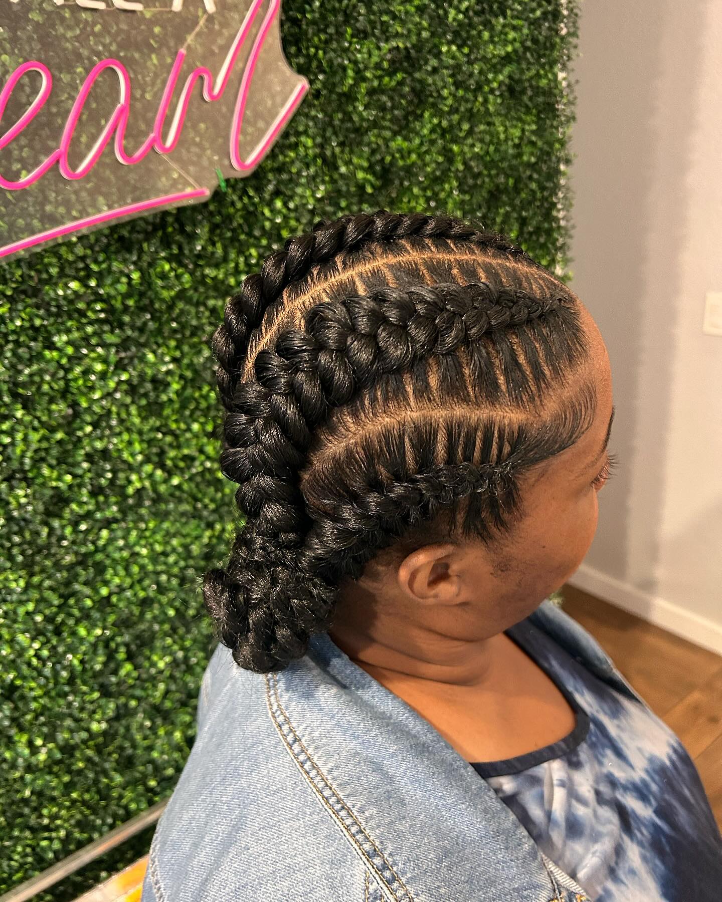Elegant High-Volume Jumbo Braids with Defined Parting