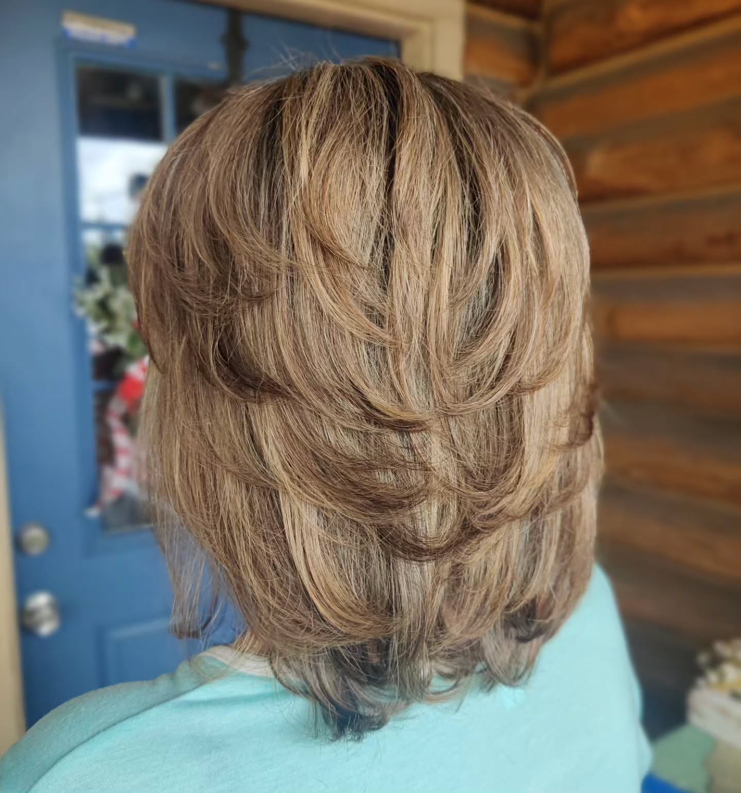 Textured Layered Cut with Soft Feathered Ends