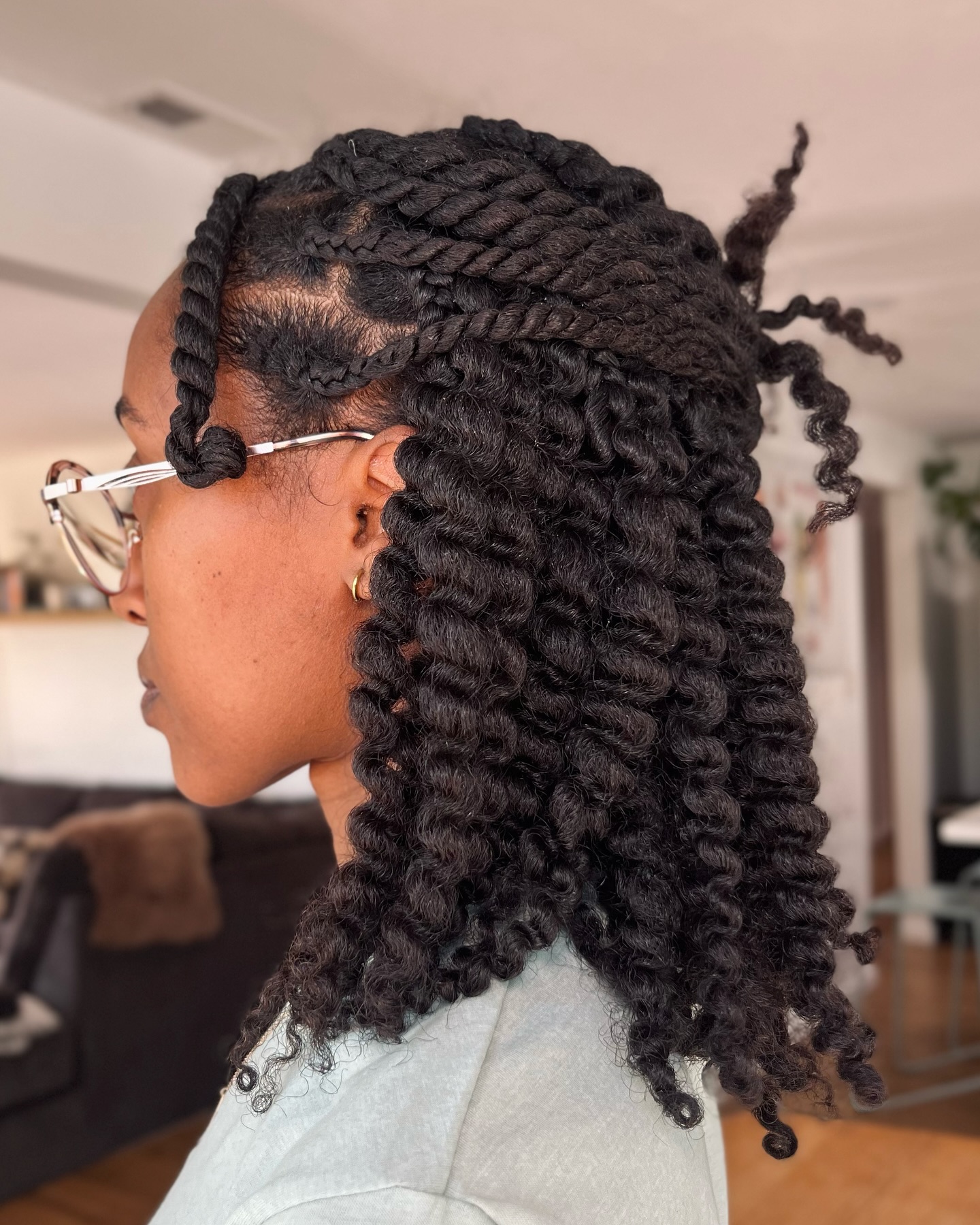 Textured Twist-Out with Defined Curls