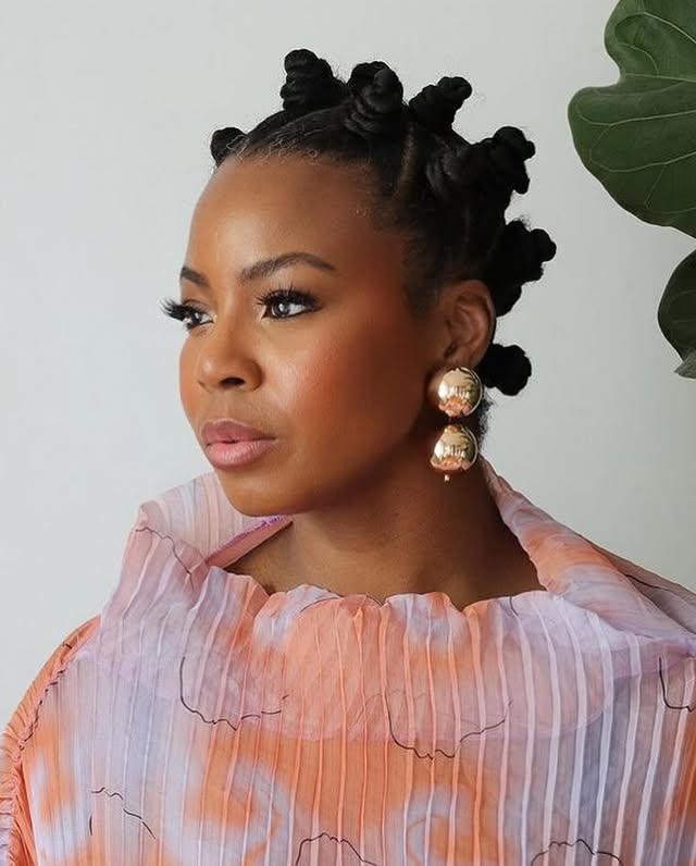 Bold Textured Bantu Knots with Defined Twists