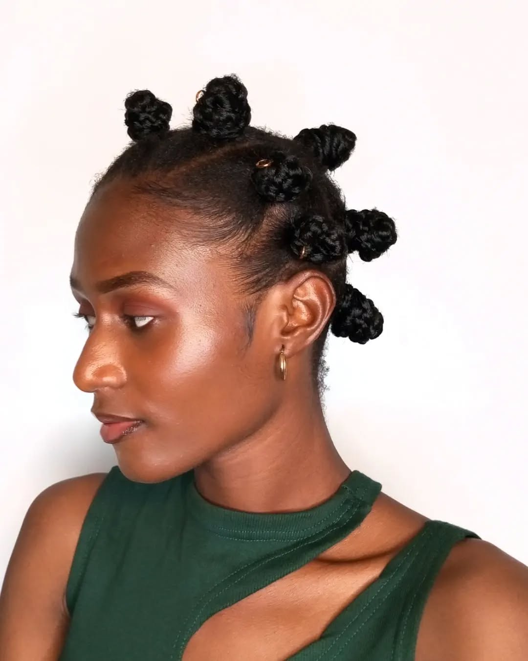 Stylish Low-Maintenance Bantu Knots