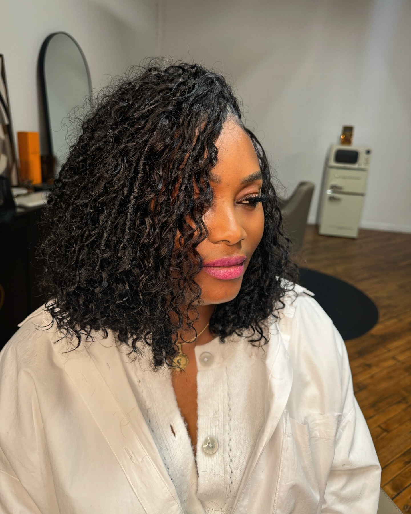 Textured Shoulder-Length Twists with Defined Curls