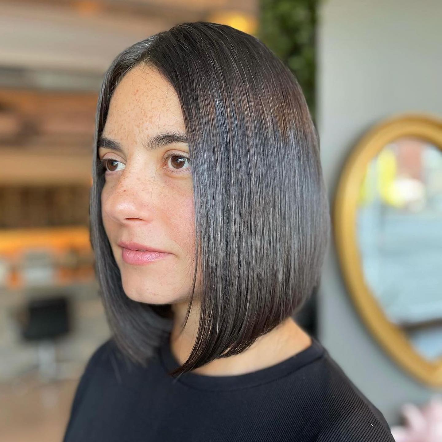 Polished Straight Bob with Subtle Textured Ends