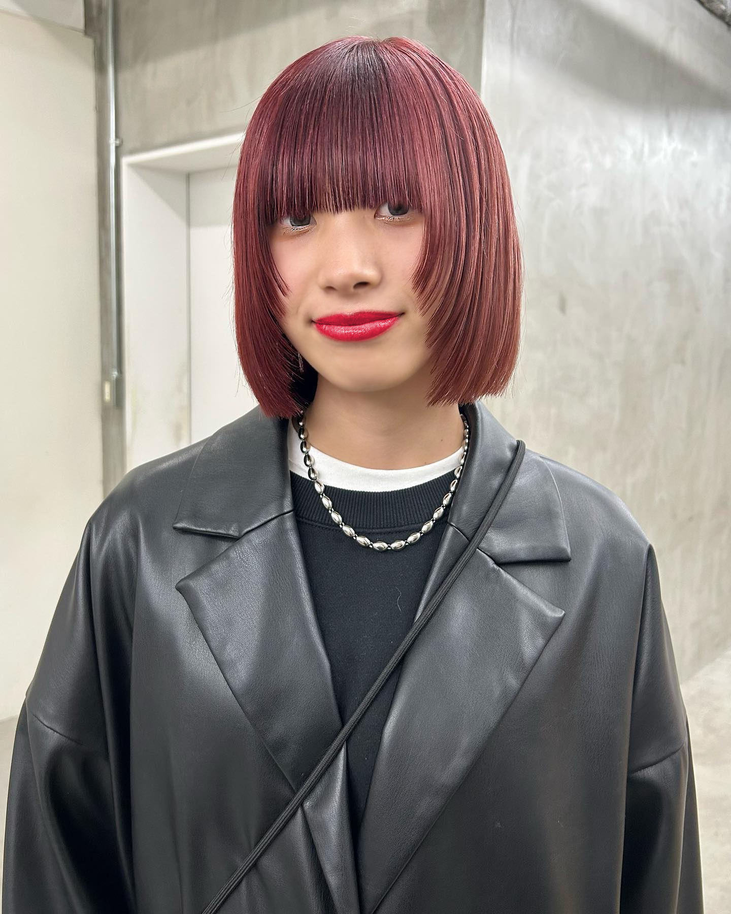 chic straight bob with blunt bangs