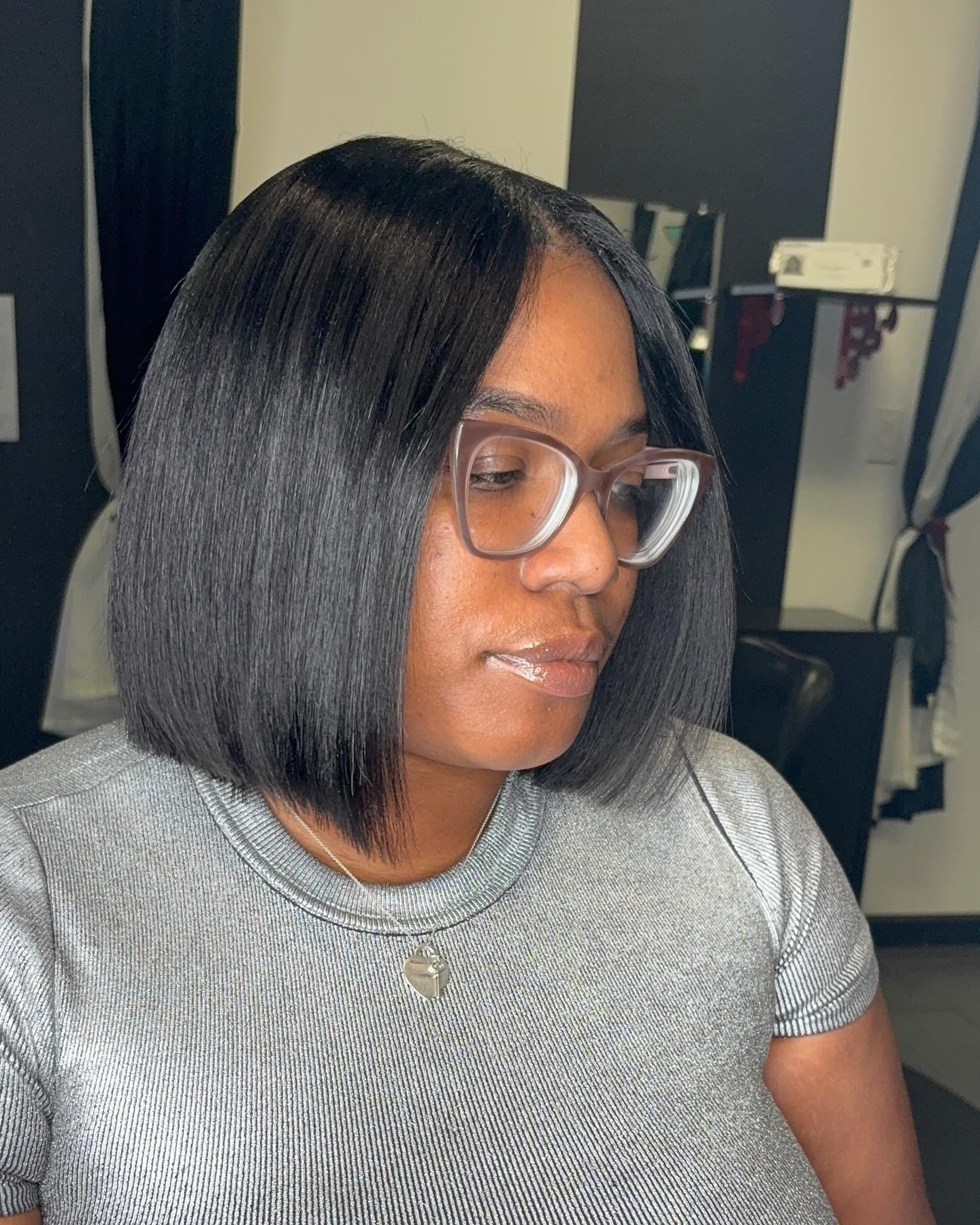 Sleek Blunt Bob with Subtle Textured Ends