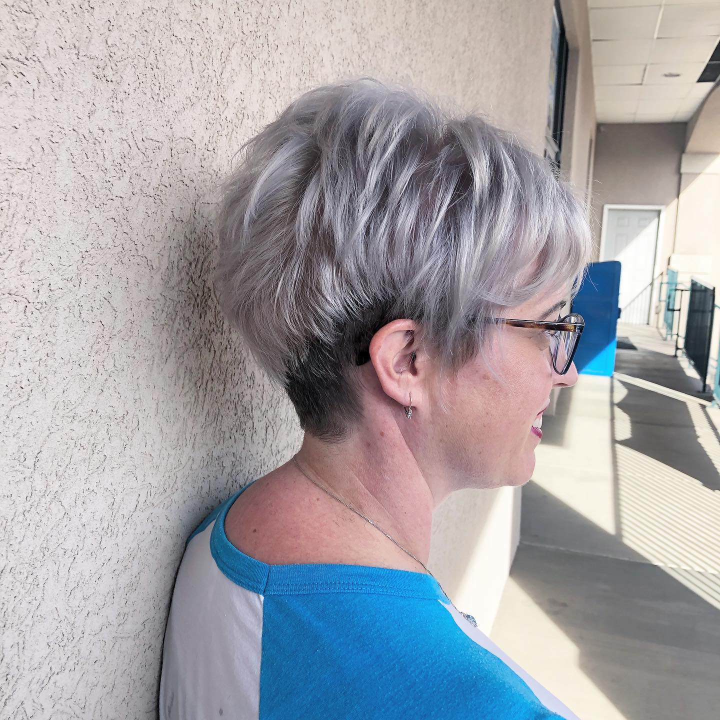 Textured Silver Pixie Cut with Soft Layers