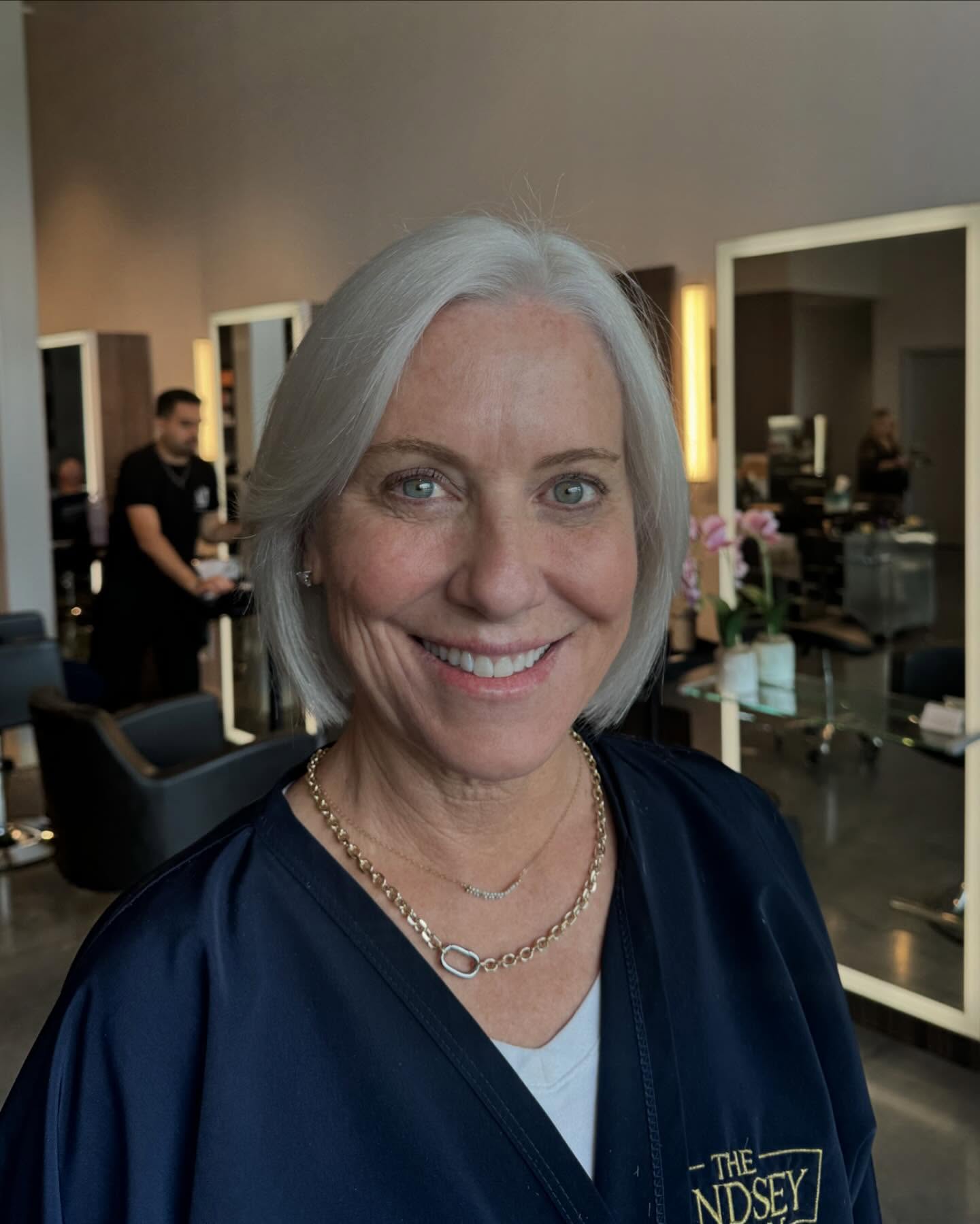 Elegant Silver Bob with Soft Layers