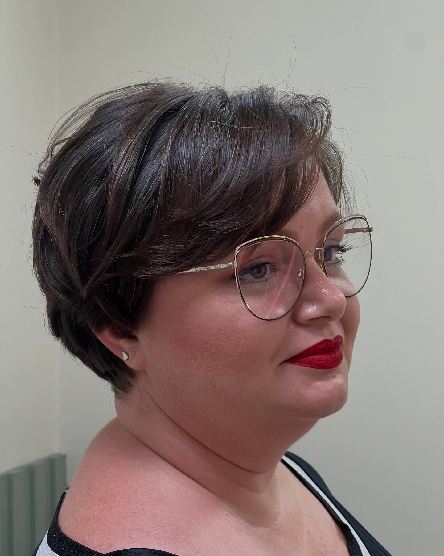 chic textured pixie cut with soft layers