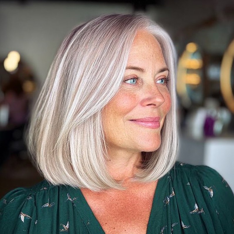 Elegant Silver Blunt Bob with Subtle Depth