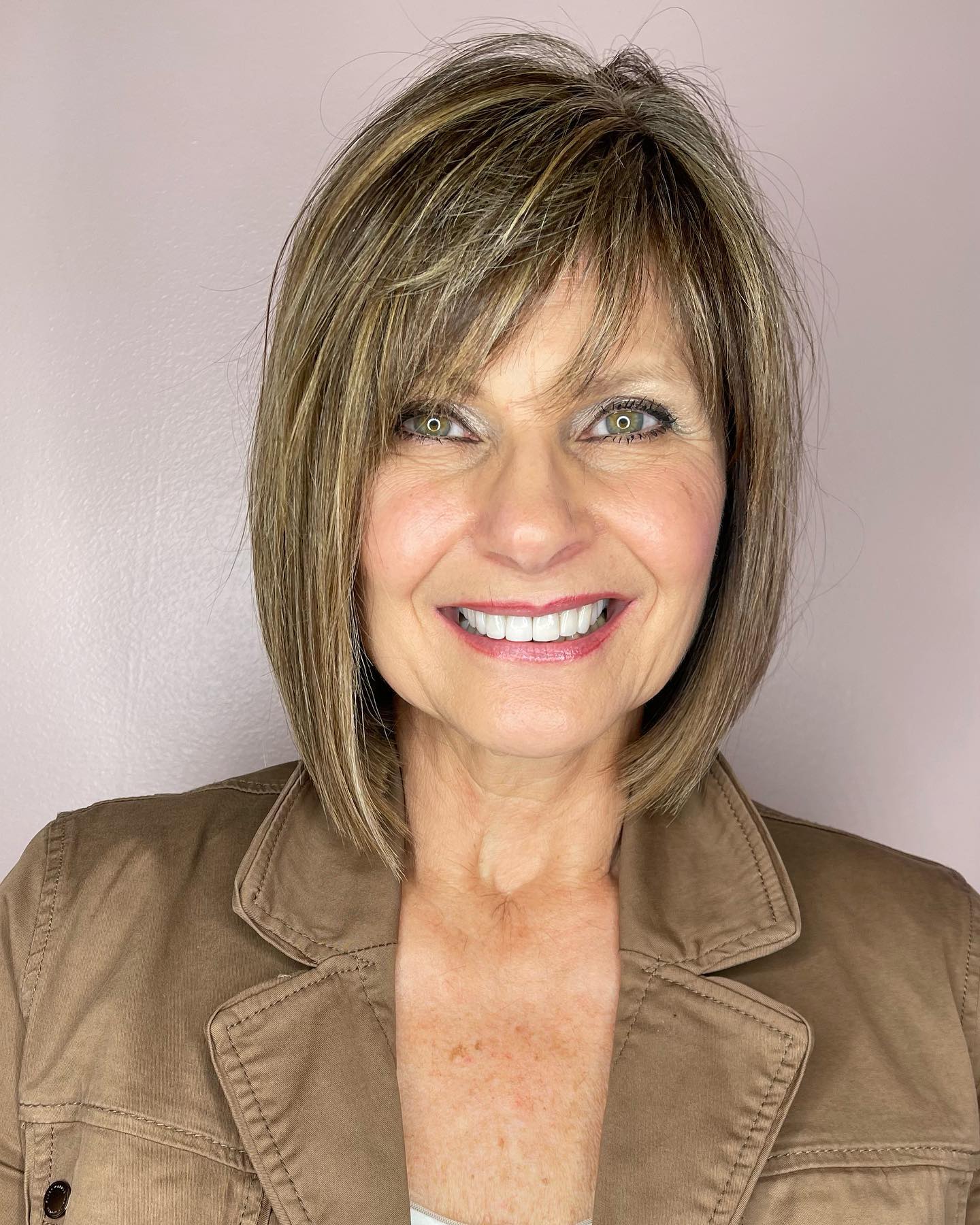 Modern Straight Lob with Subtle Layers