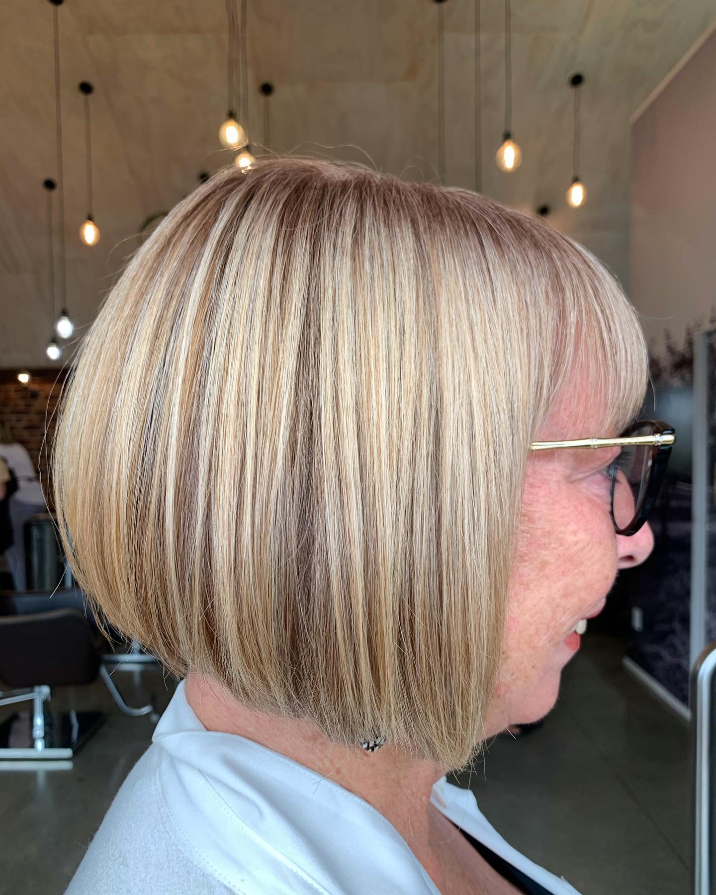 Polished Jaw-Length Bob with Subtle Face-Framing Layers