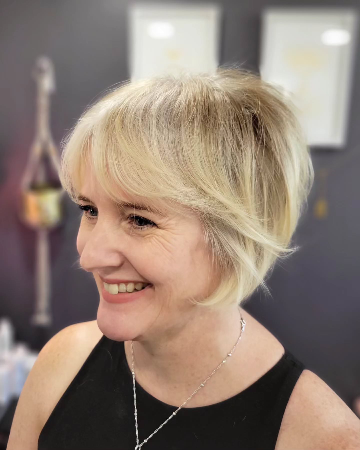Softly Layered Golden Bob with Face-Framing Bangs