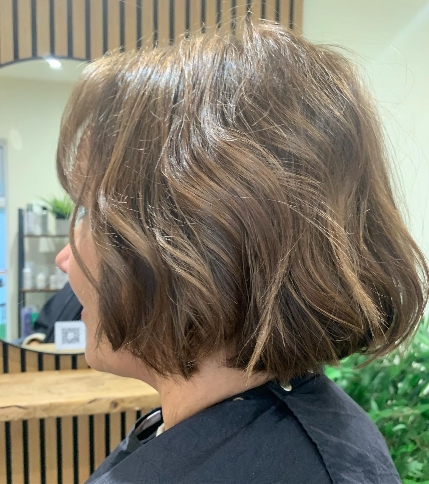 Textured Jaw-Length Bob with Soft Waves