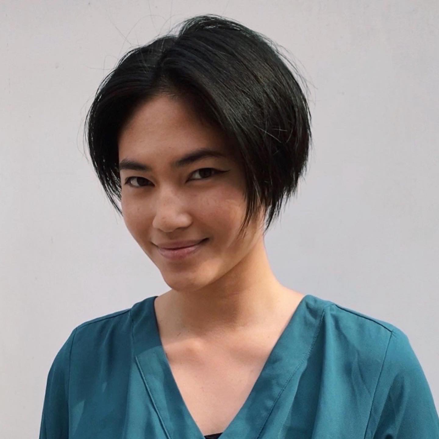 Modern Textured Middle Part Bob with Soft Edges