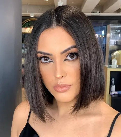 Sleek Middle Part Bob with Glossy Finish