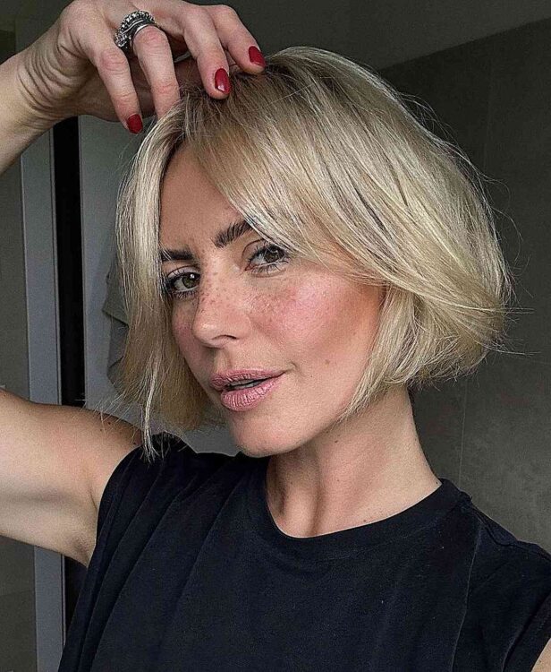 Soft Blonde Bob with Subtle Face Framing