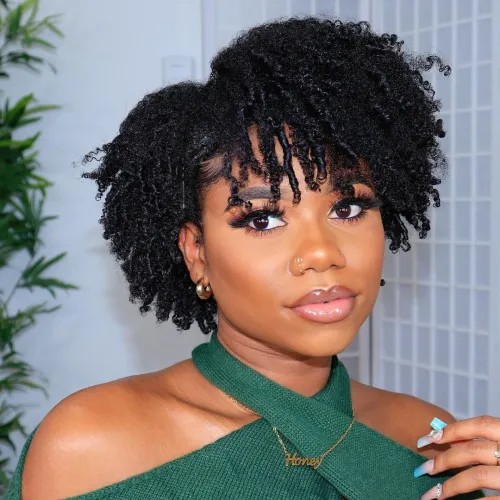 Stylish Curly Twist Out with Textured Volume