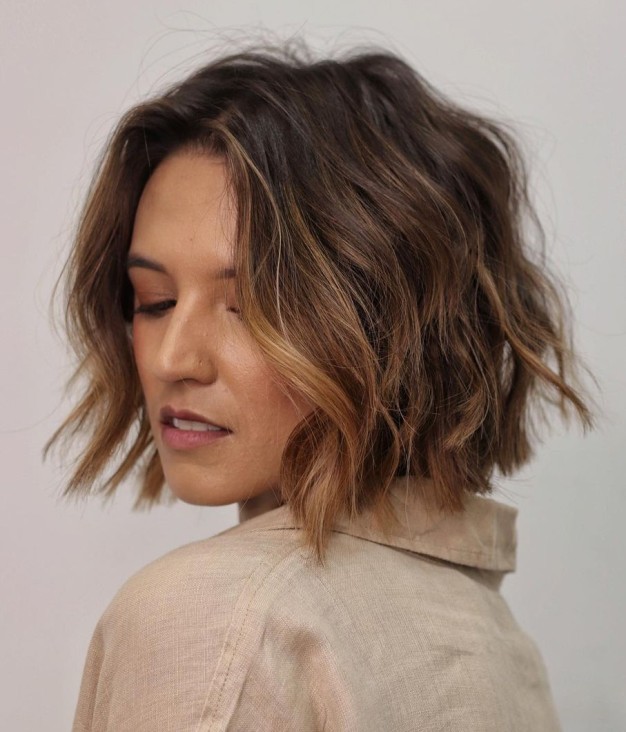 Textured Middle Part Bob with Subtle Caramel Highlights