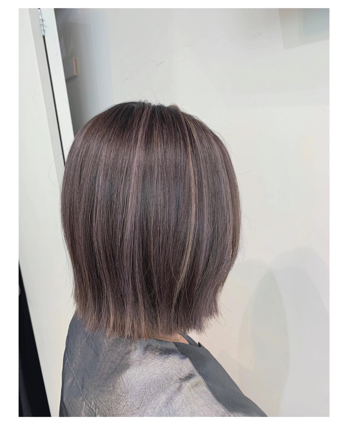 Trendy Textured Bob with Subtle Ash Undertones