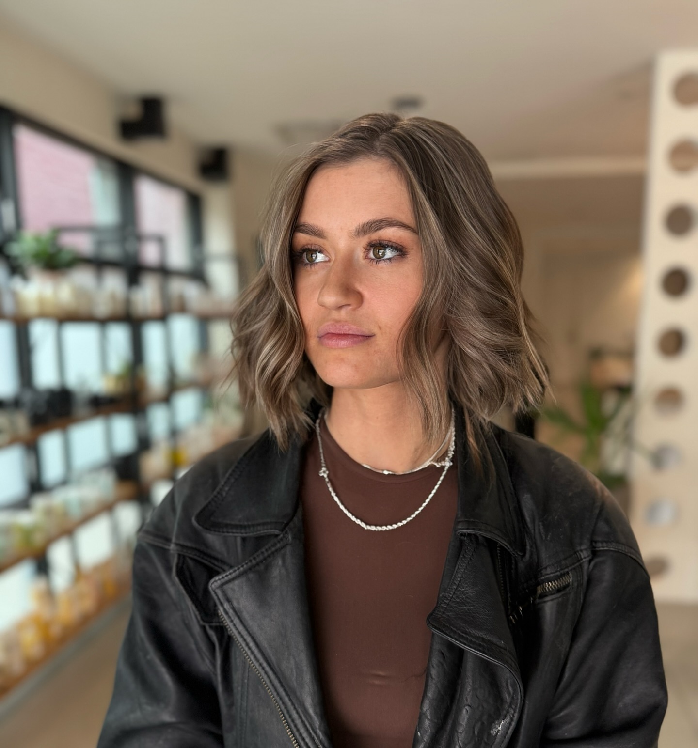 Stylish Textured Frayed Bob with Soft Waves