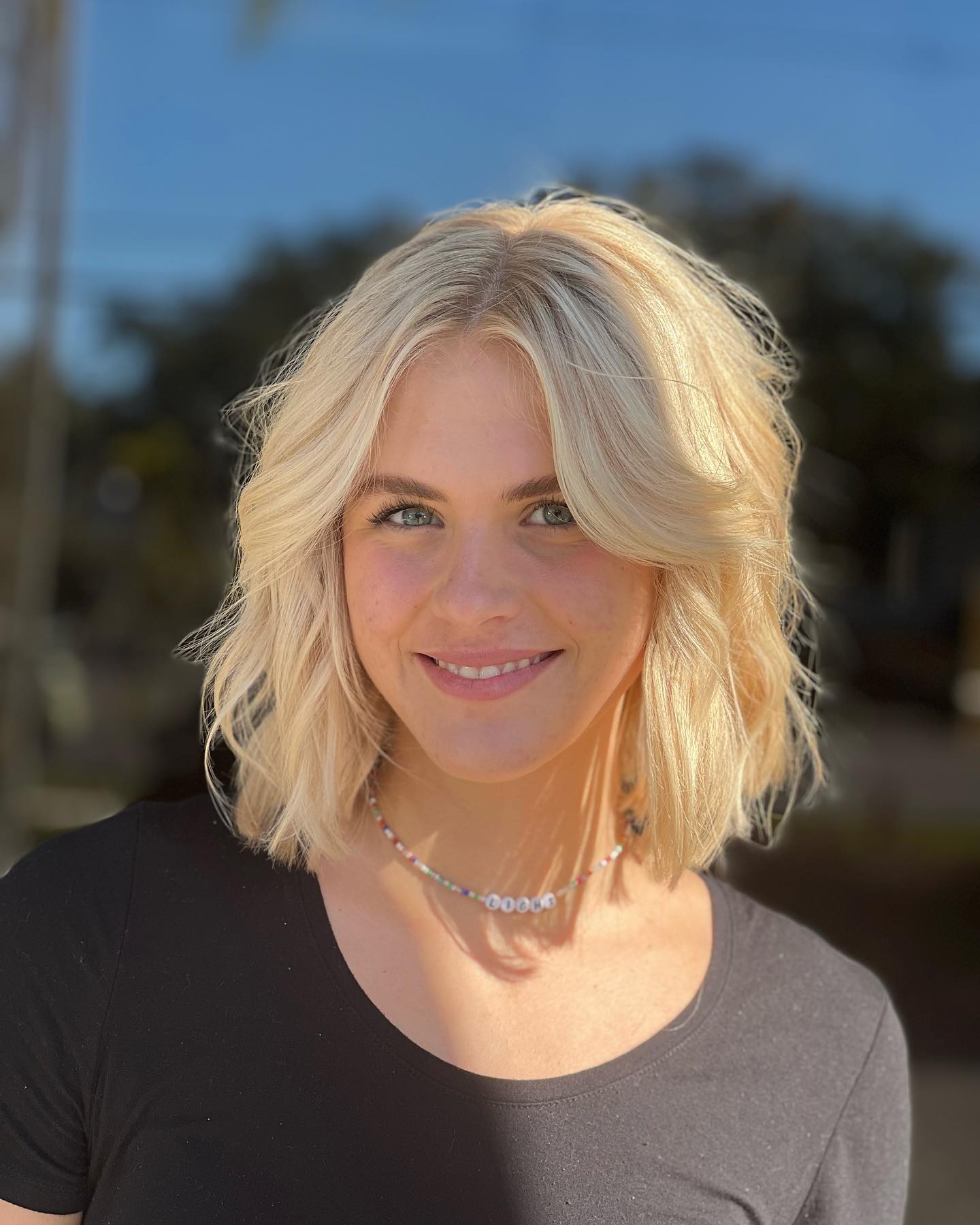 Textured Short Blonde Cut with Soft Layers
