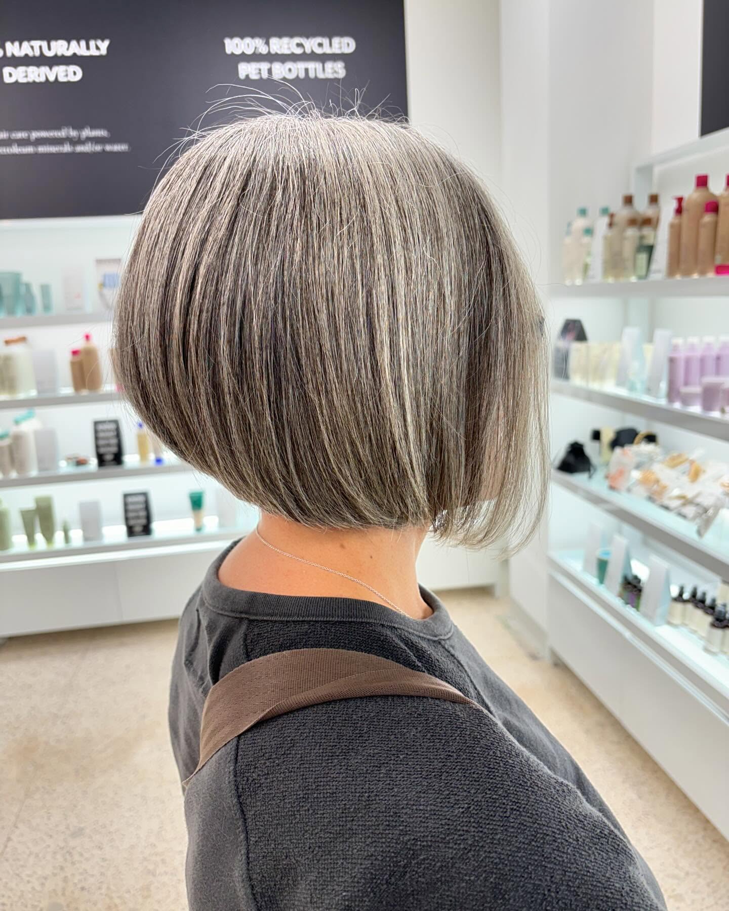 Modern Stacked Silver Bob with Subtle Graduation