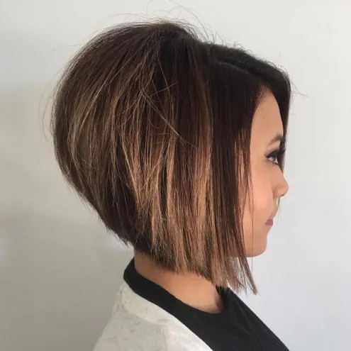 Textured Stacked Bob with Subtle Caramel Balayage