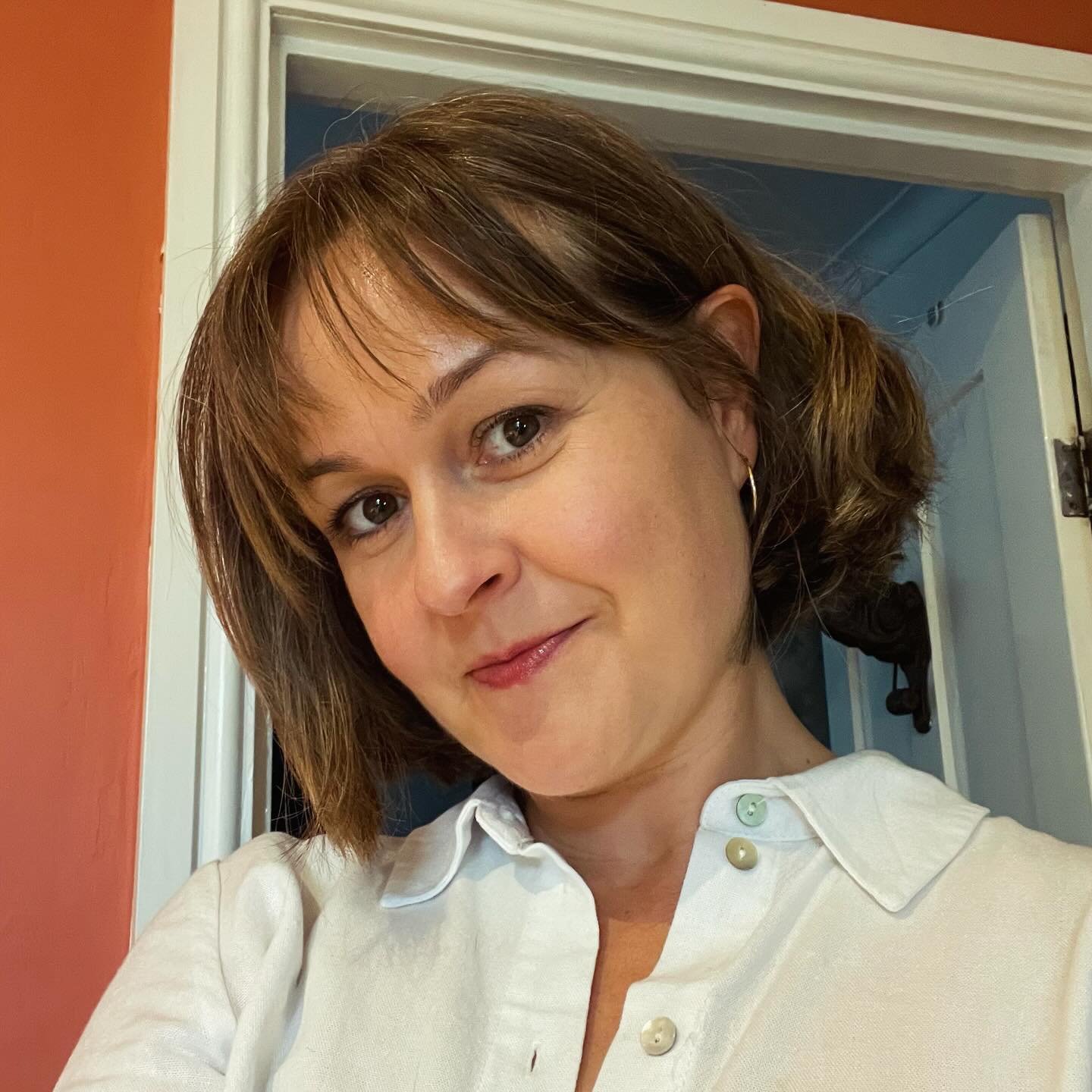 Chic Textured Bob with Soft Layers