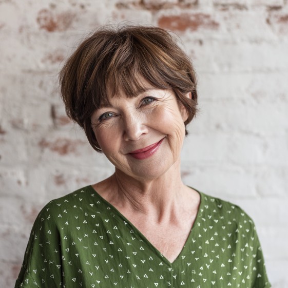 Chic Textured Short Cut with Soft Layers