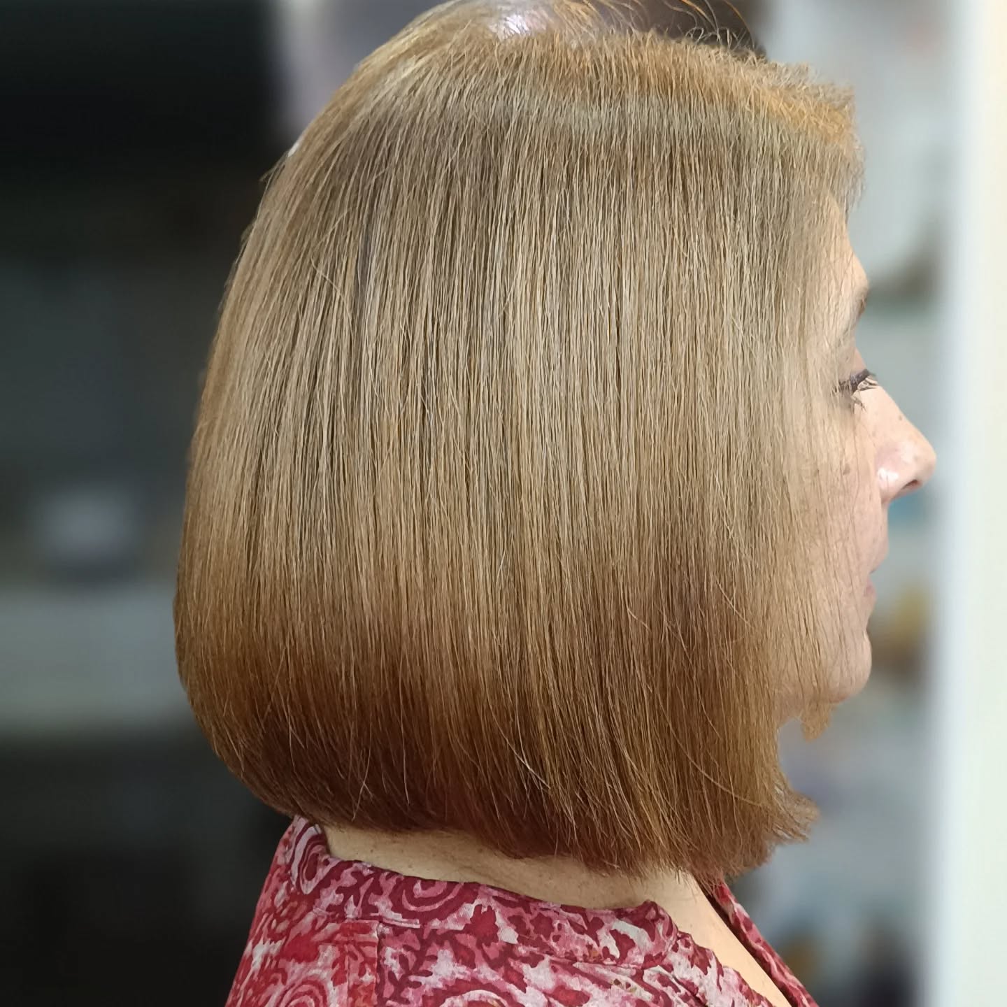 Classic Smooth Neck-Length Bob with Subtle Highlights