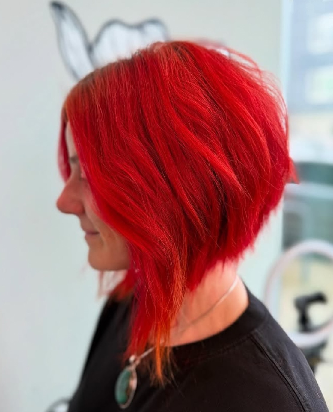 Dynamic Red Textured Bob with Subtle Ombre