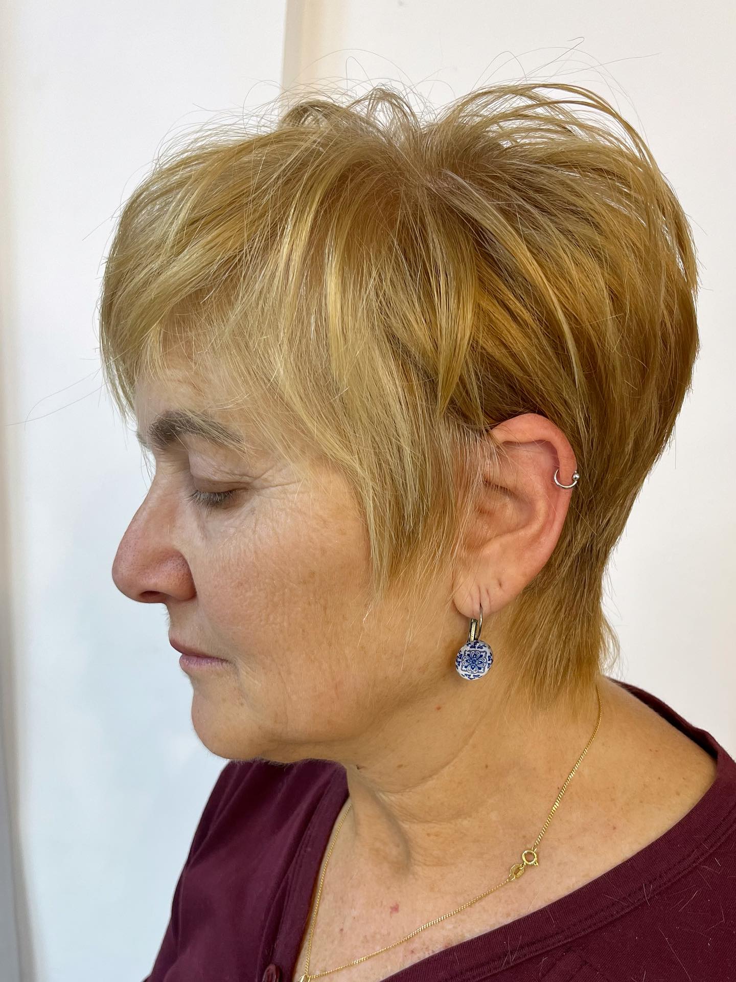 Layered Golden Pixie with Subtle Volume