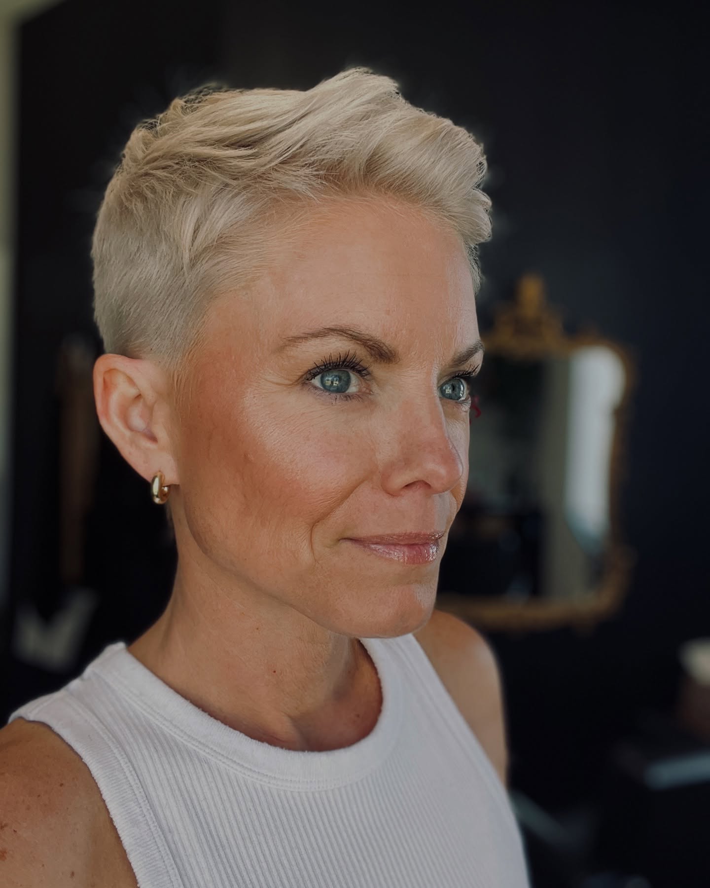 Stylish Short Pixie with Textured Layers