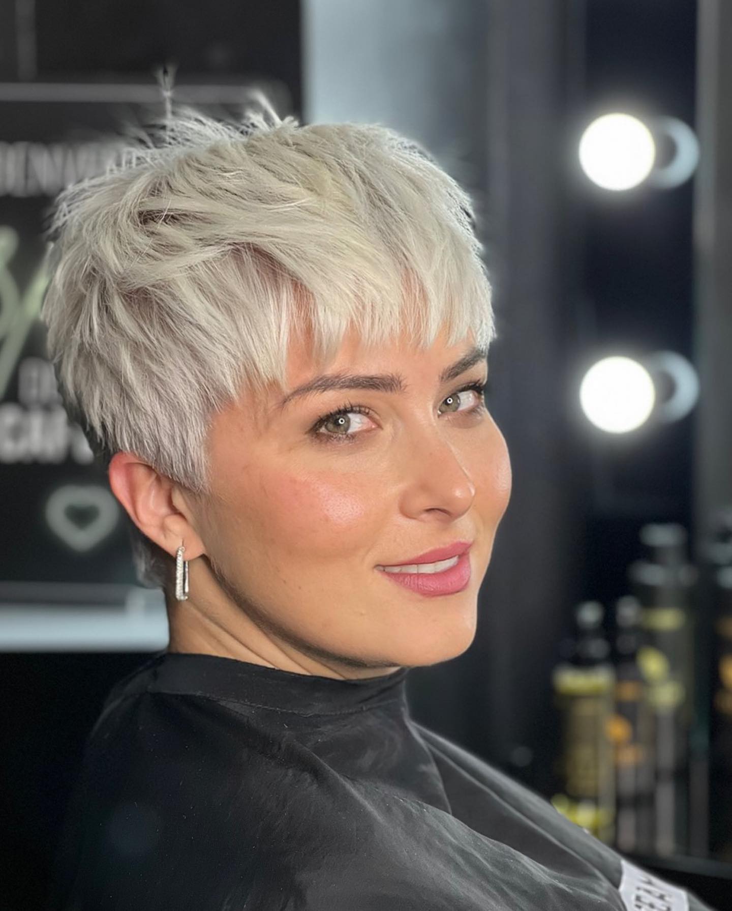 Stylish Textured Short Pixie Cut with Soft Layers