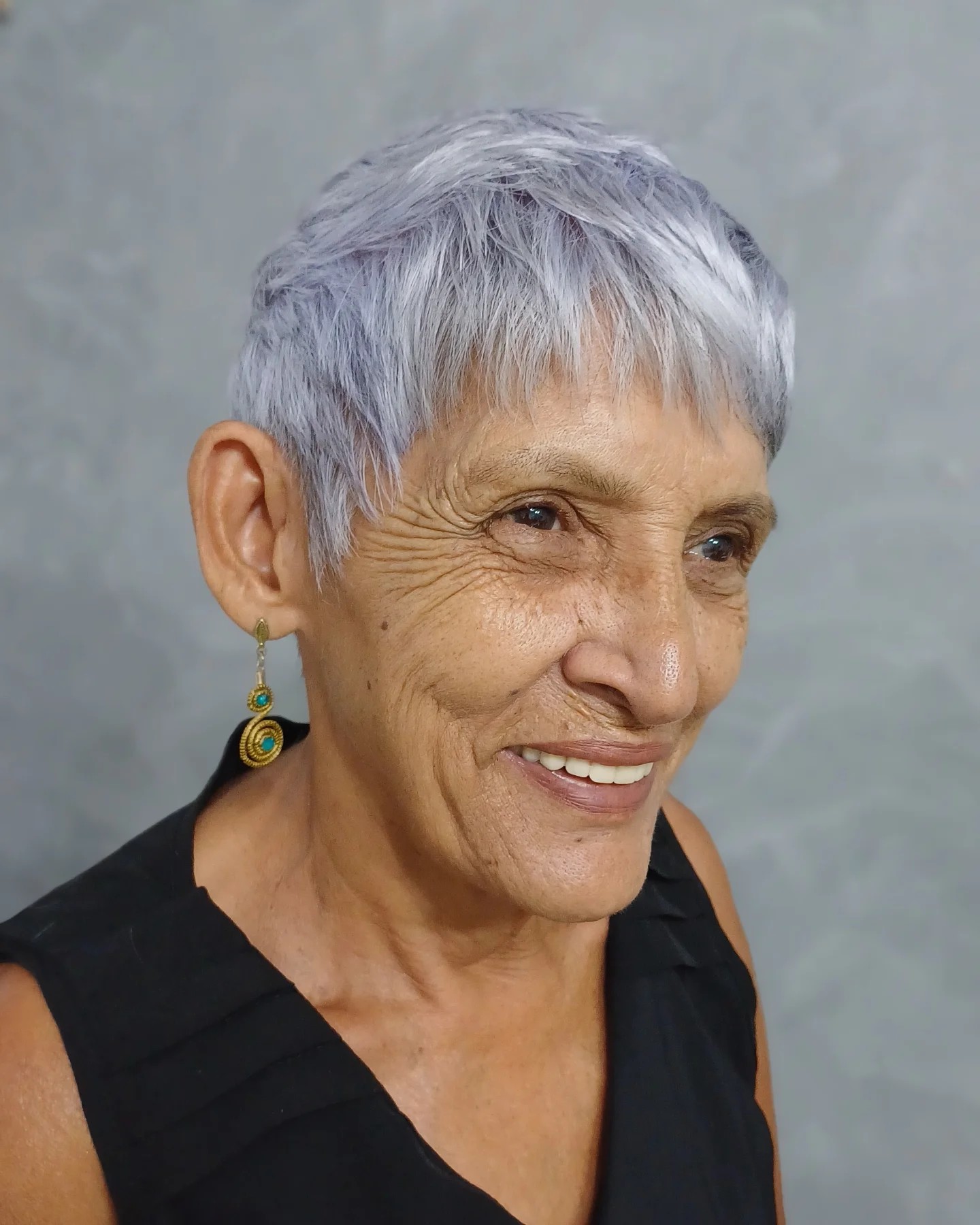 Textured Silver Pixie with Defined Edges