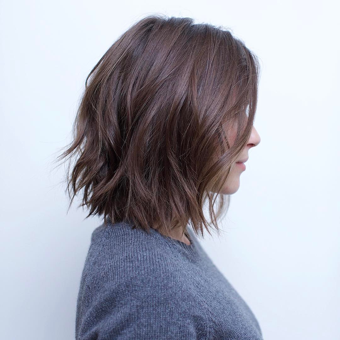 Chic Layered Textured Bob with Subtle Waves