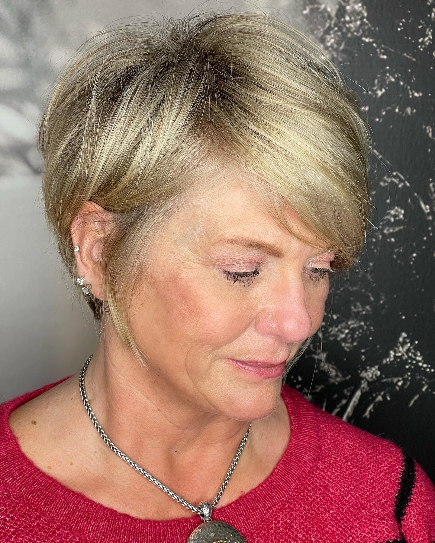 Chic Softly Textured Short Cut with Side-Swept Layers
