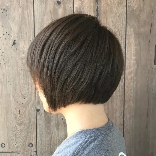 Modern Angular Layered Bob with Subtle Gradation