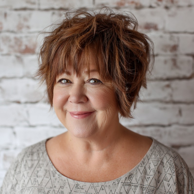 Playful Textured Shaggy Cut with Soft Bangs