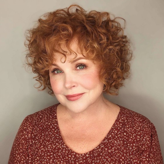 Charming Voluminous Curly Bob with Face-Framing Layers