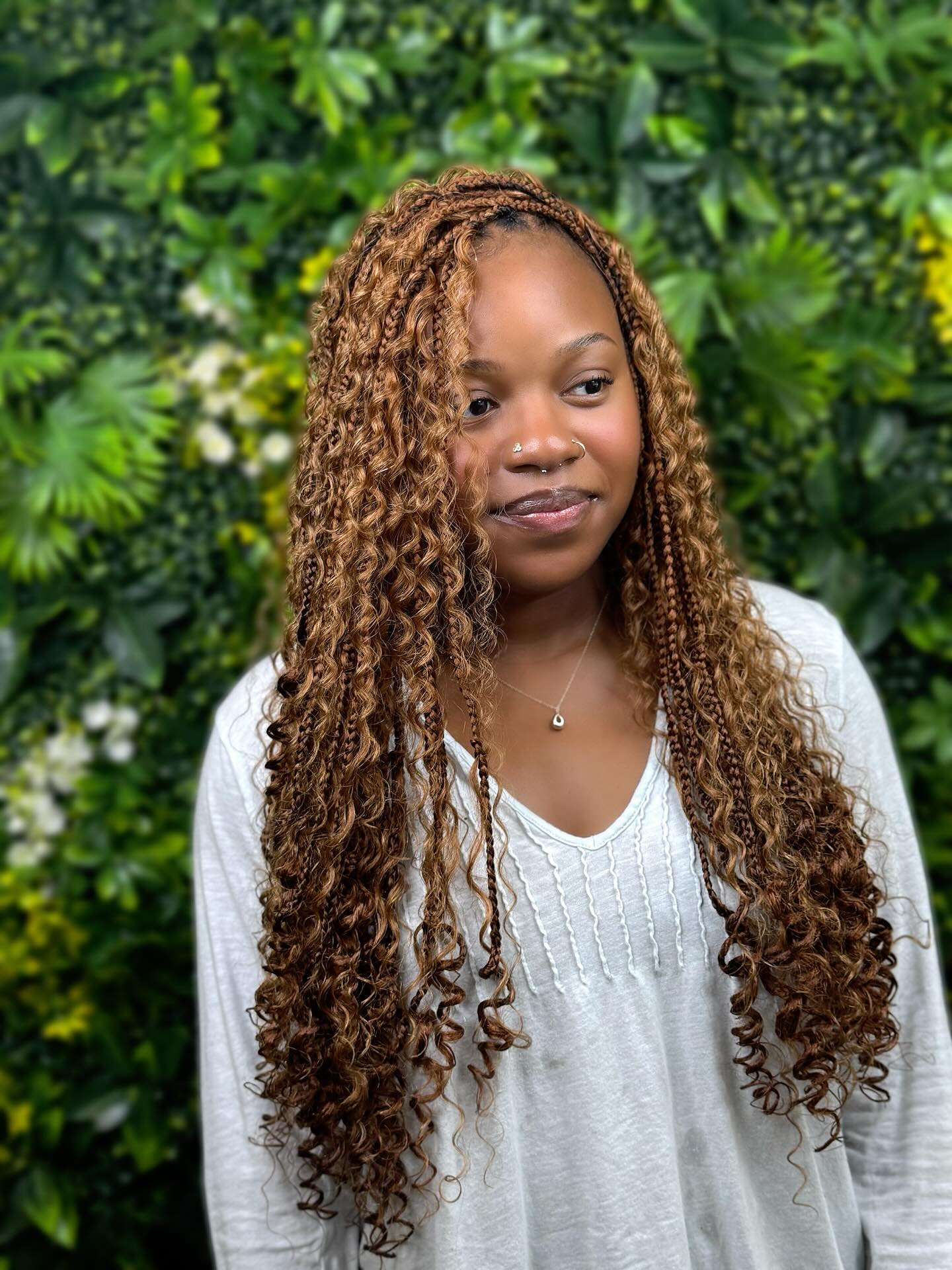 Gorgeous Long Curly Box Braids with Warm Highlights