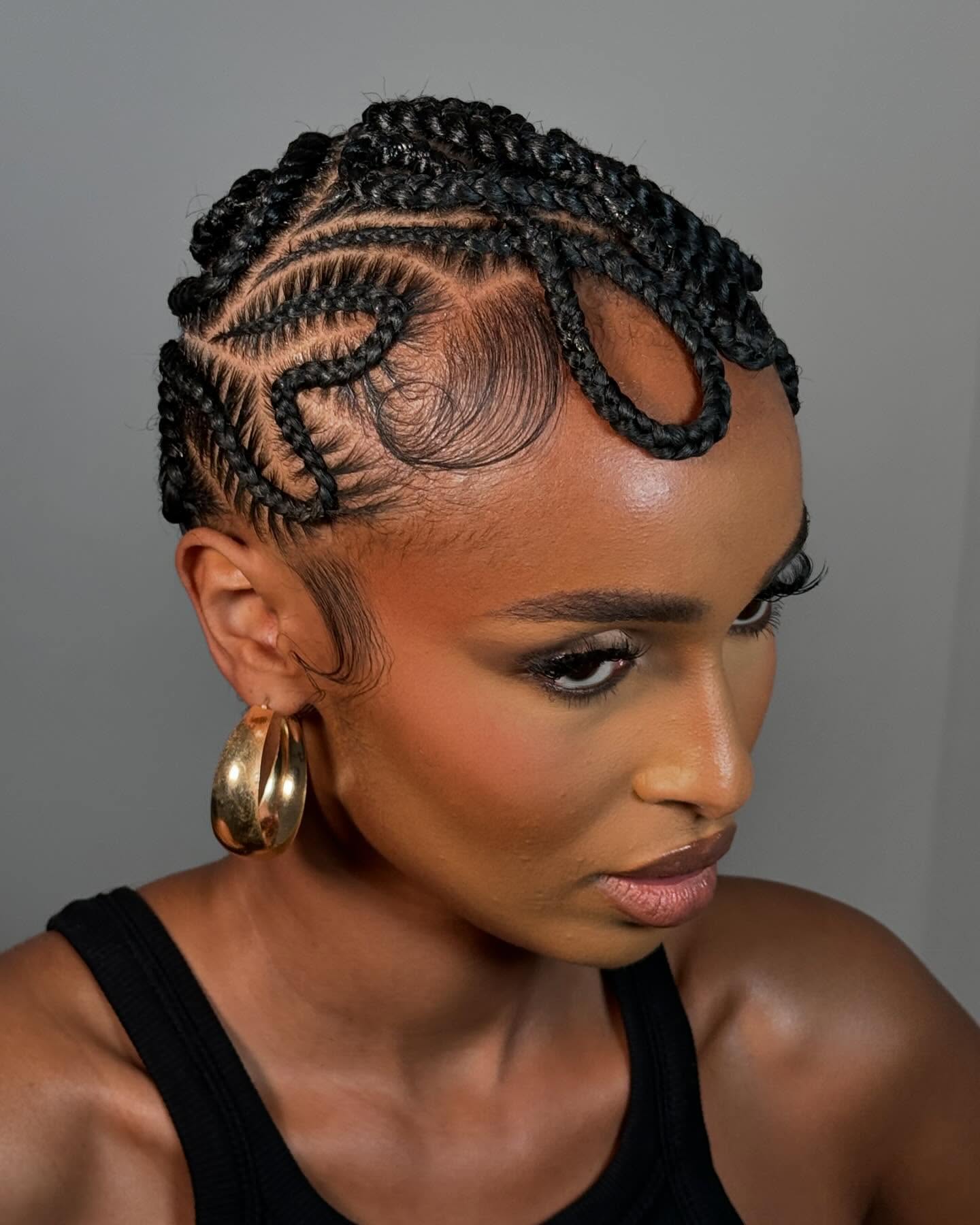Artistic Feed-in Braids with Unique Swirls