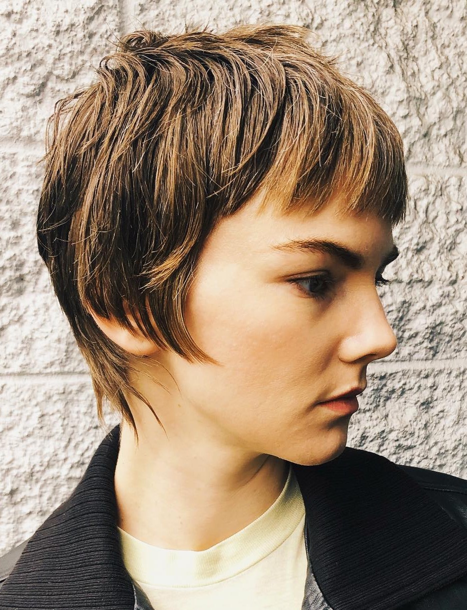 Textured Short Mixie with Playful Fringes